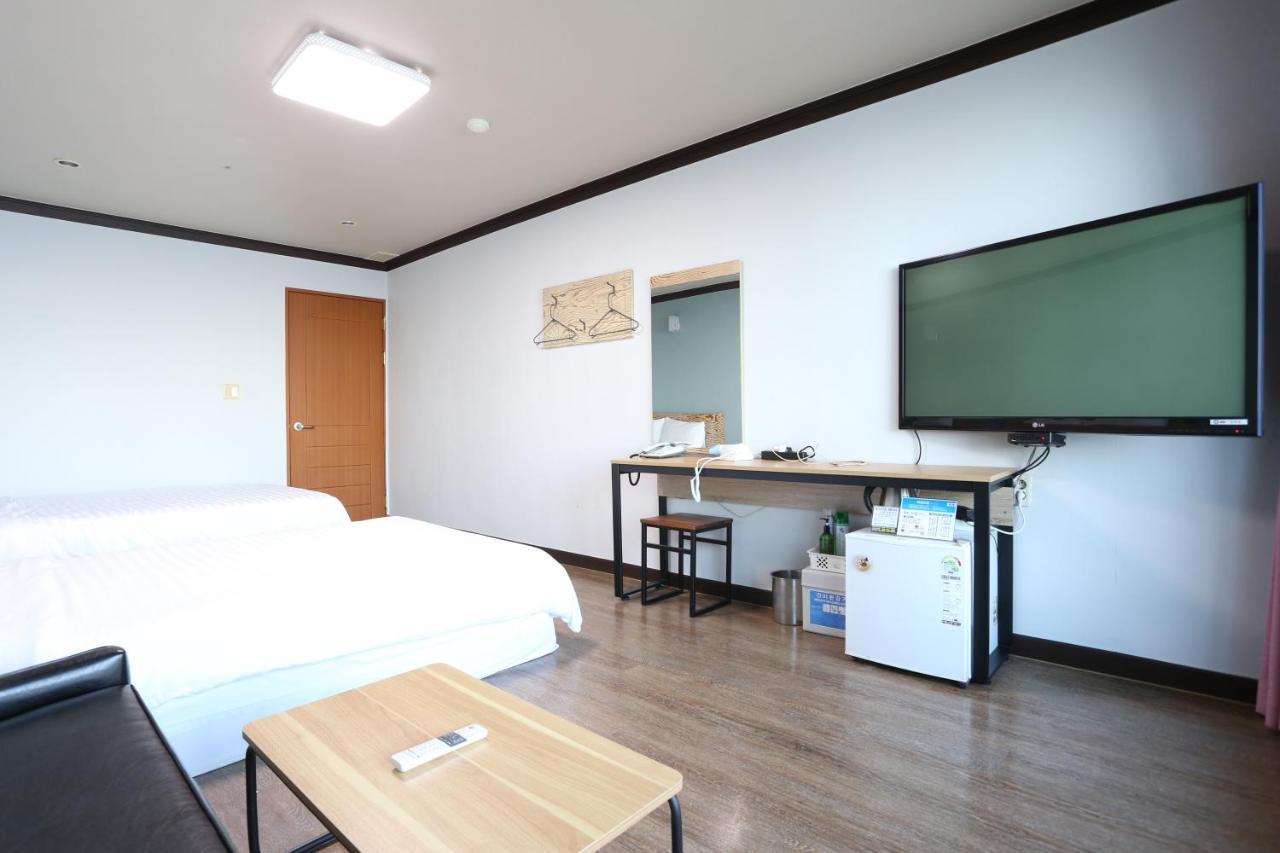 Time Motel Gangneung Exterior foto