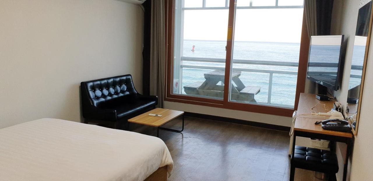 Time Motel Gangneung Exterior foto