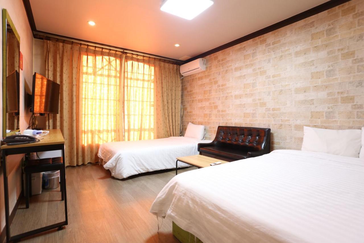 Time Motel Gangneung Exterior foto