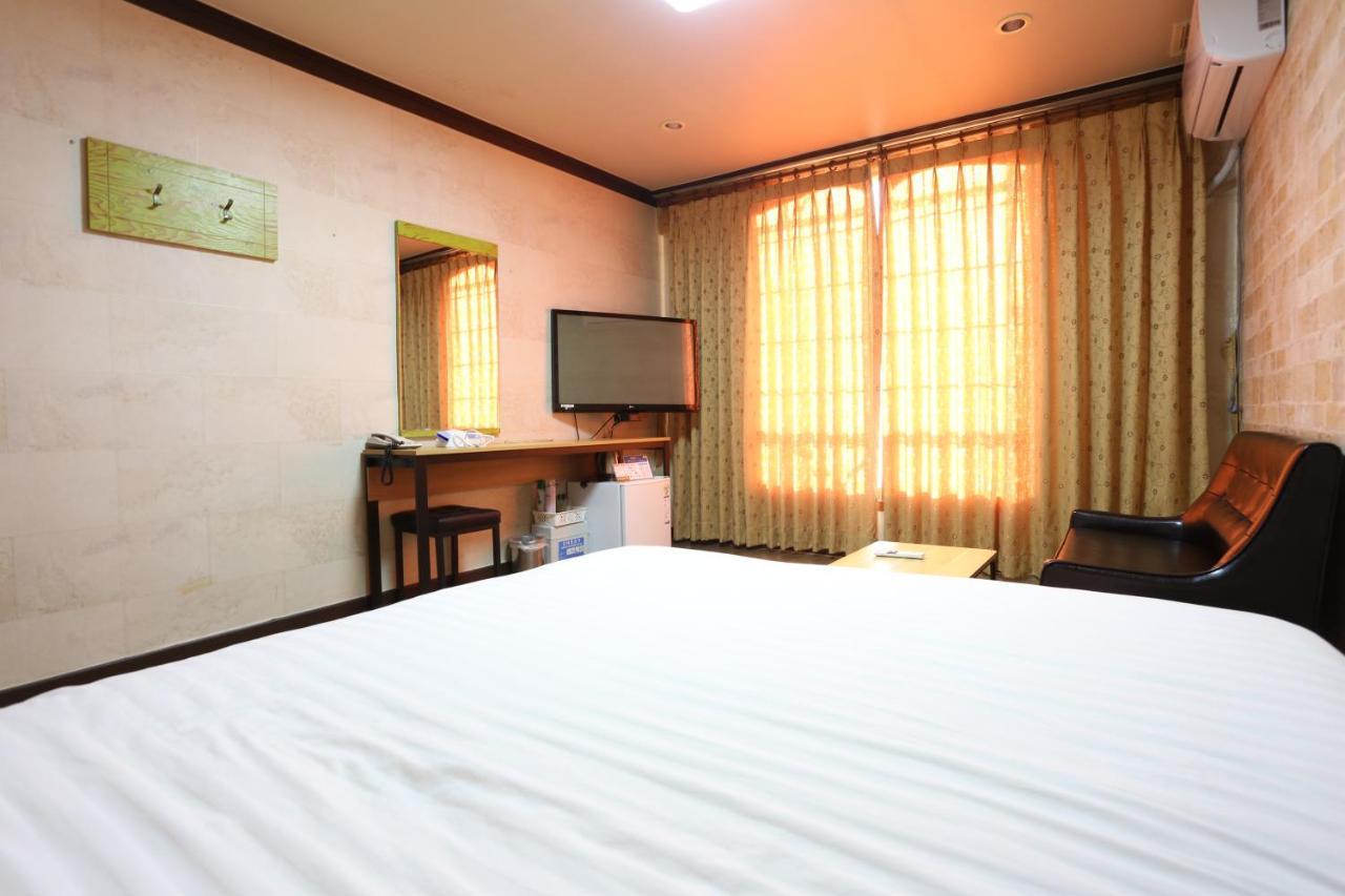 Time Motel Gangneung Exterior foto
