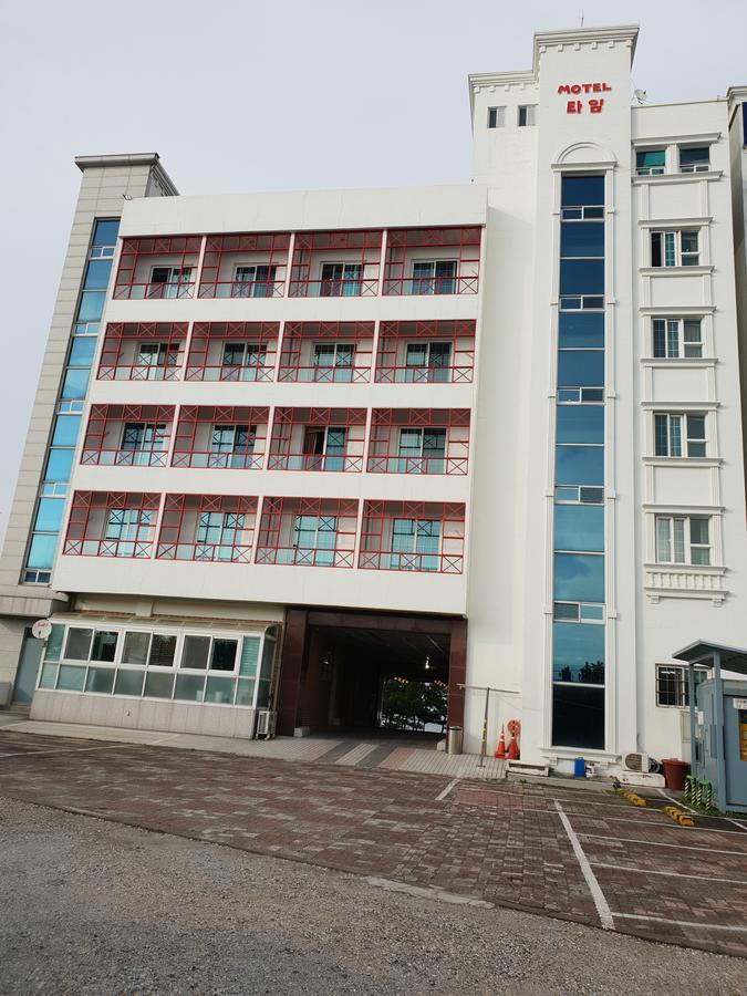 Time Motel Gangneung Exterior foto