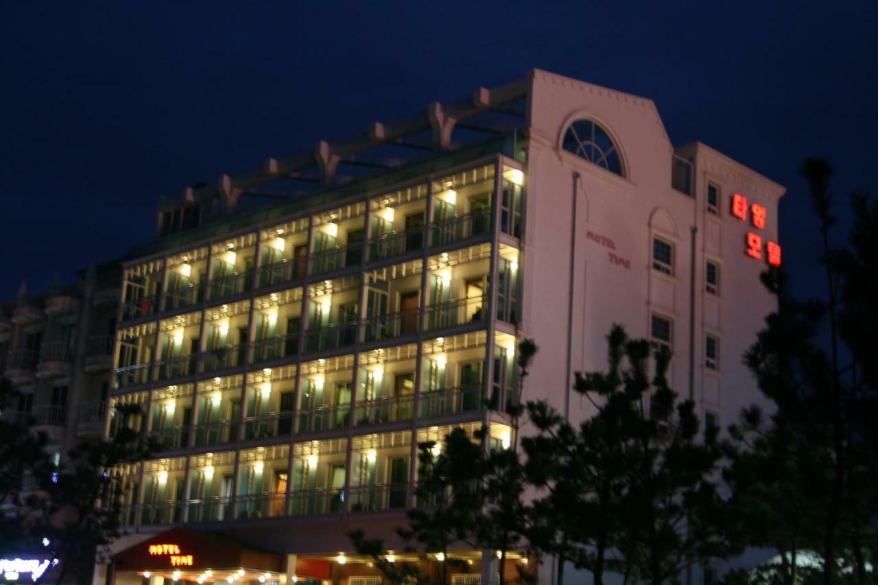 Time Motel Gangneung Exterior foto